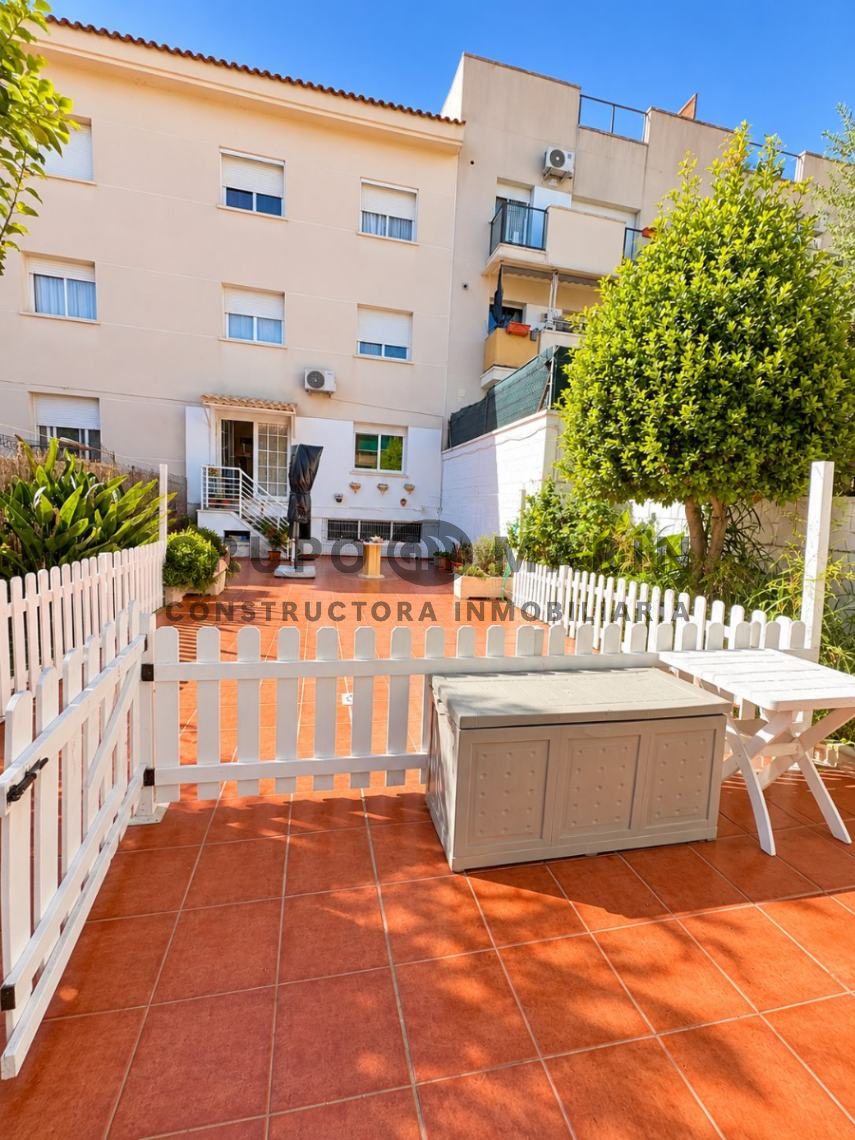Piso exterior con gran terraza-jardín privada en Cubelles - Foto 15