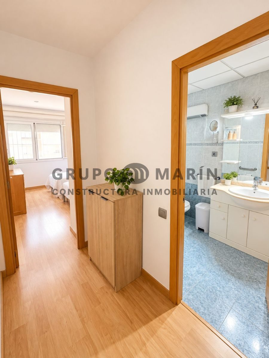 Piso exterior con gran terraza-jardín privada en Cubelles - Foto 18