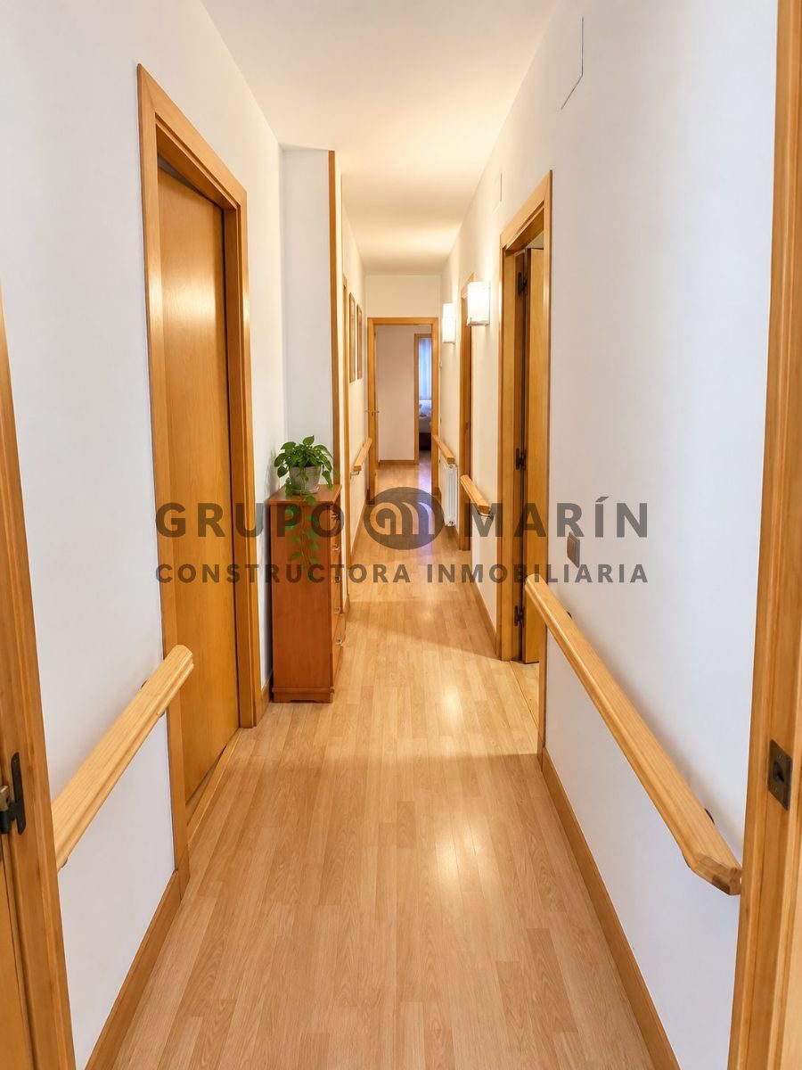 Piso exterior con gran terraza-jardín privada en Cubelles - Foto 19