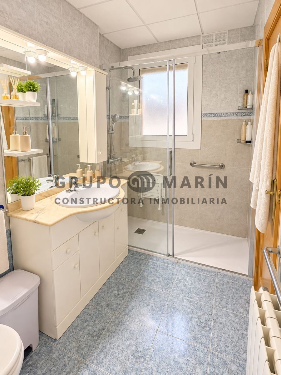 Piso exterior con gran terraza-jardín privada en Cubelles - Foto 22