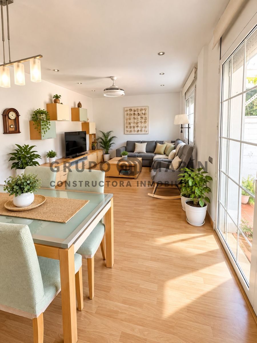 Piso exterior con gran terraza-jardín privada en Cubelles - Foto 3