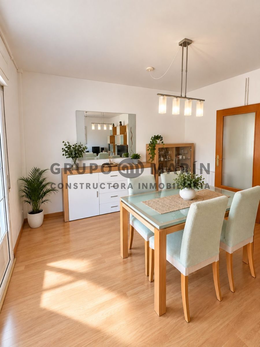 Piso exterior con gran terraza-jardín privada en Cubelles - Foto 4