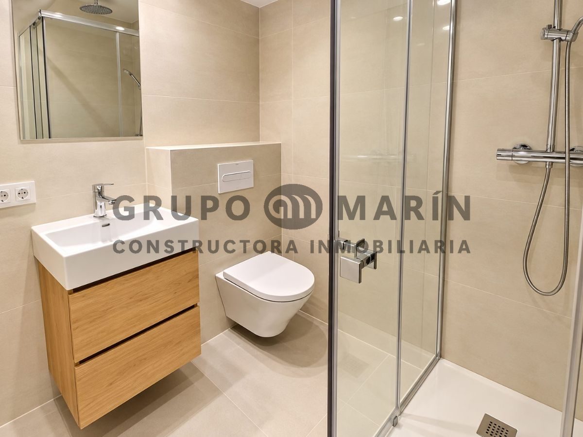GRUPO MARIN  presenta EXCLUSIVA , vivenda reformada a estrenar con terraza, en el corazón de Poblenou. - Foto 14