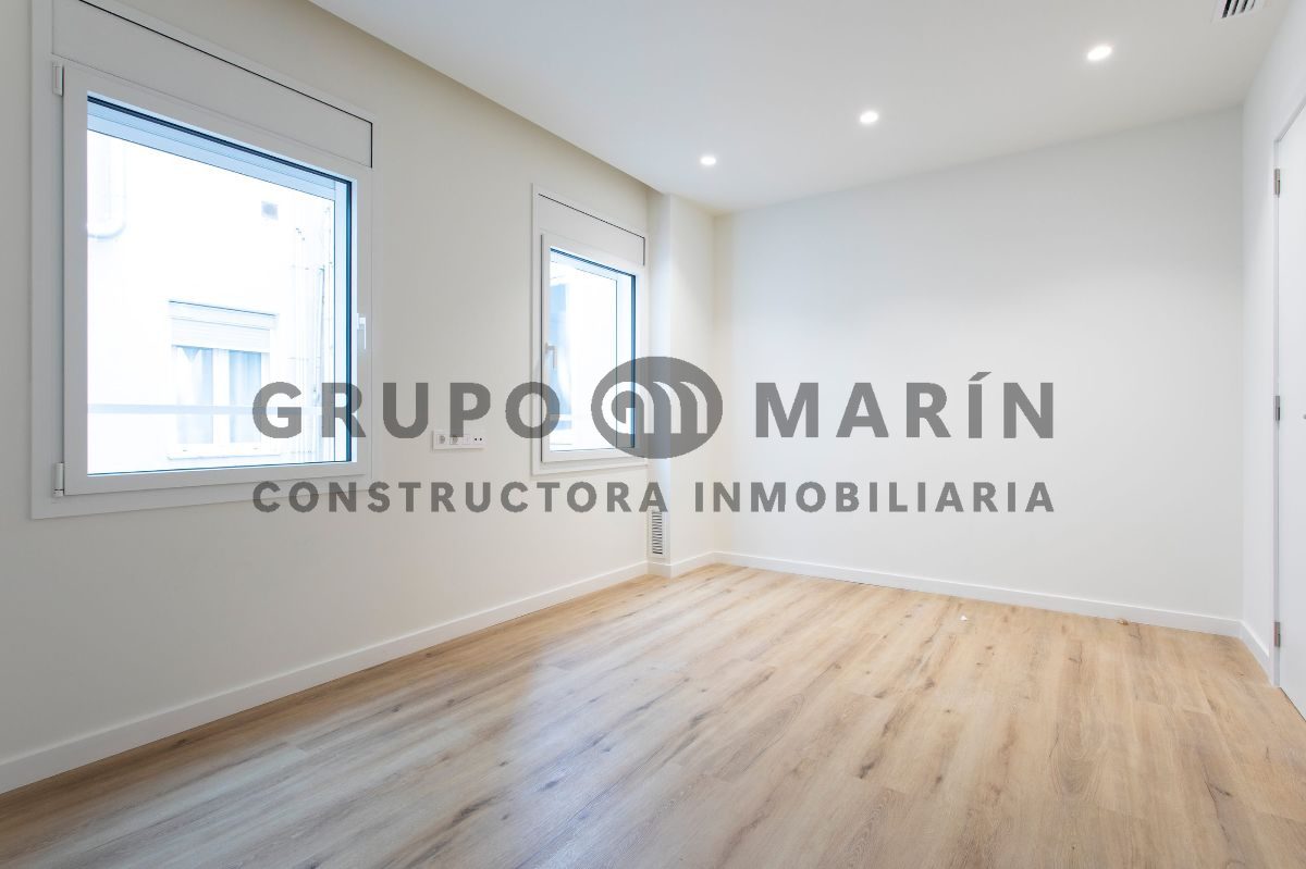 GRUPO MARIN presenta EXCLUSIVA, vivienda - piso recién reformado a estrenar en El Putxet, Barcelona. - Foto 13