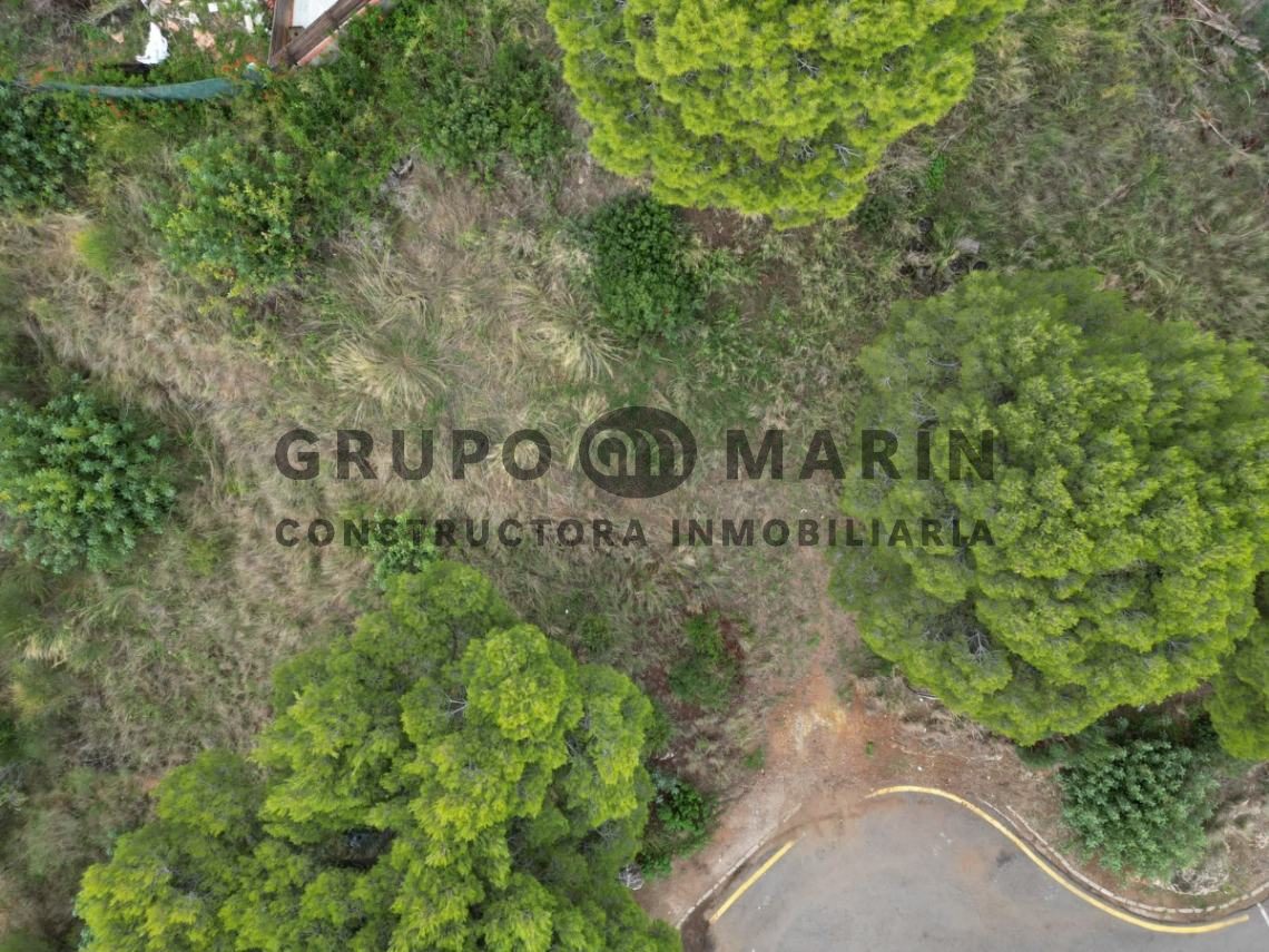 TERRENO URBANO EDIFICABLE DE 721 M² CON ESPECTACULARES VISTAS EN SANTA SUSANNA - Foto 5
