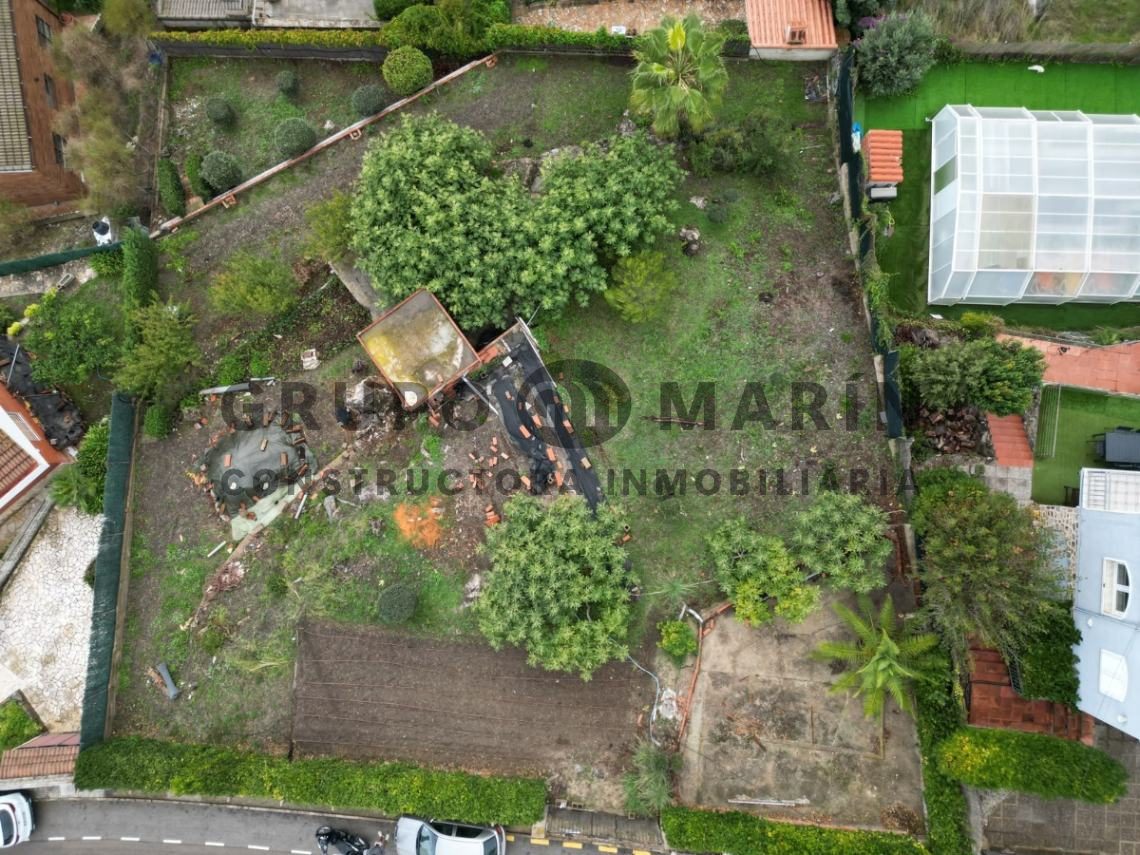 TERRENO URBANO DE 918 M² CON VISTAS EN SANTA SUSANNA – IDEAL PARA VIVIENDA O INVERSIÓN - Foto 9