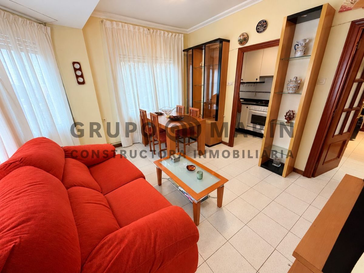 Piso luminoso con 3 habitaciones en el casco antiguo de Premià de Mar - Foto 1