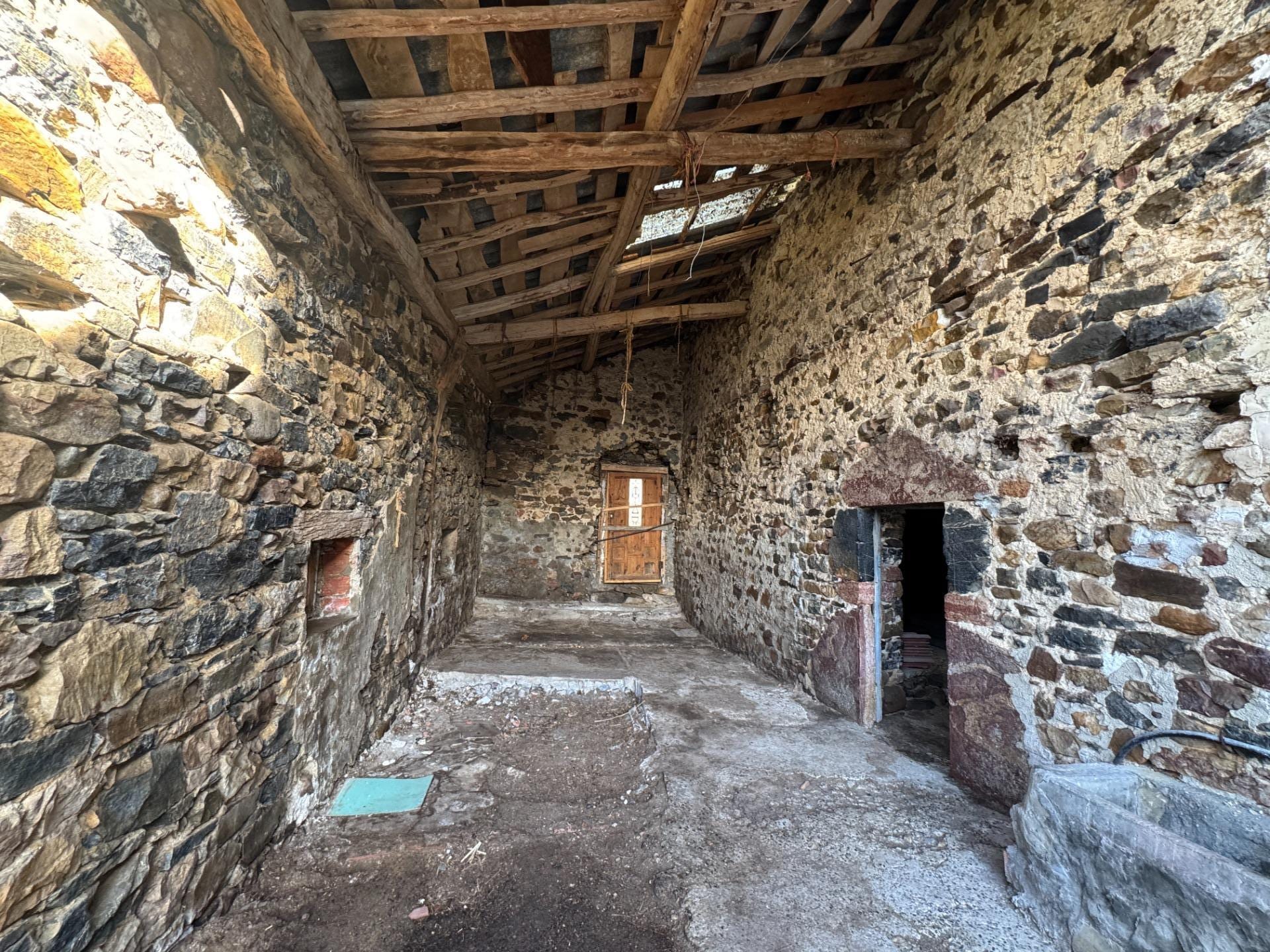 ENCANTADORA CASA EN LA MONTAÑA - Foto 4