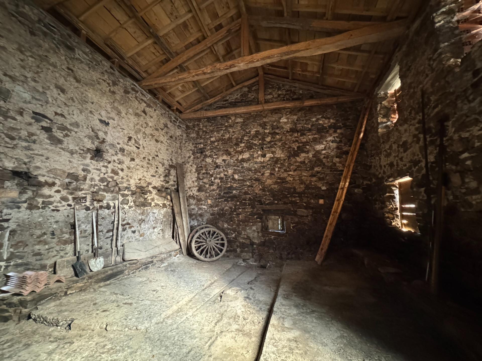 ENCANTADORA CASA EN LA MONTAÑA - Foto 9