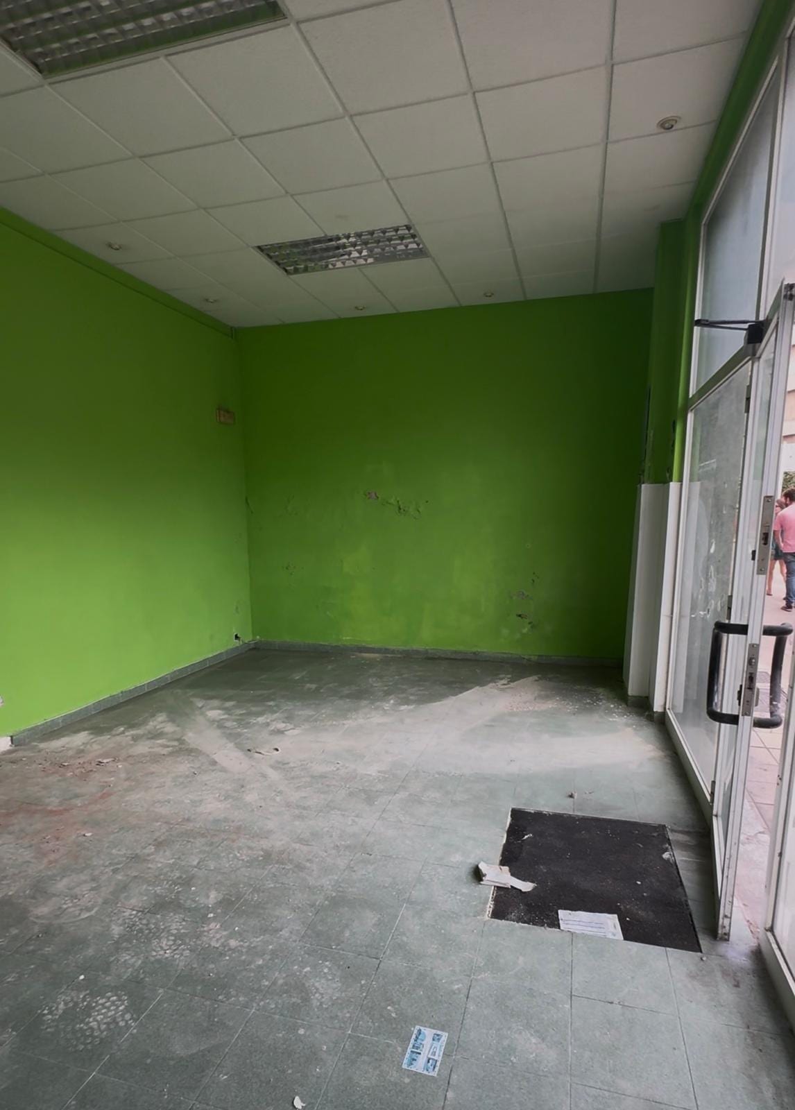 Local Comercial en Venta y Alquiler en el Centro de Avilés, Asturias - Foto 4