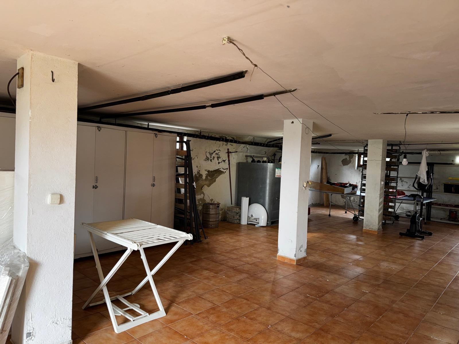 ¡Oportunidad única que combina hogar, entorno y gran potencial de inversión a tan solo 1 km de la playa! - Foto 31