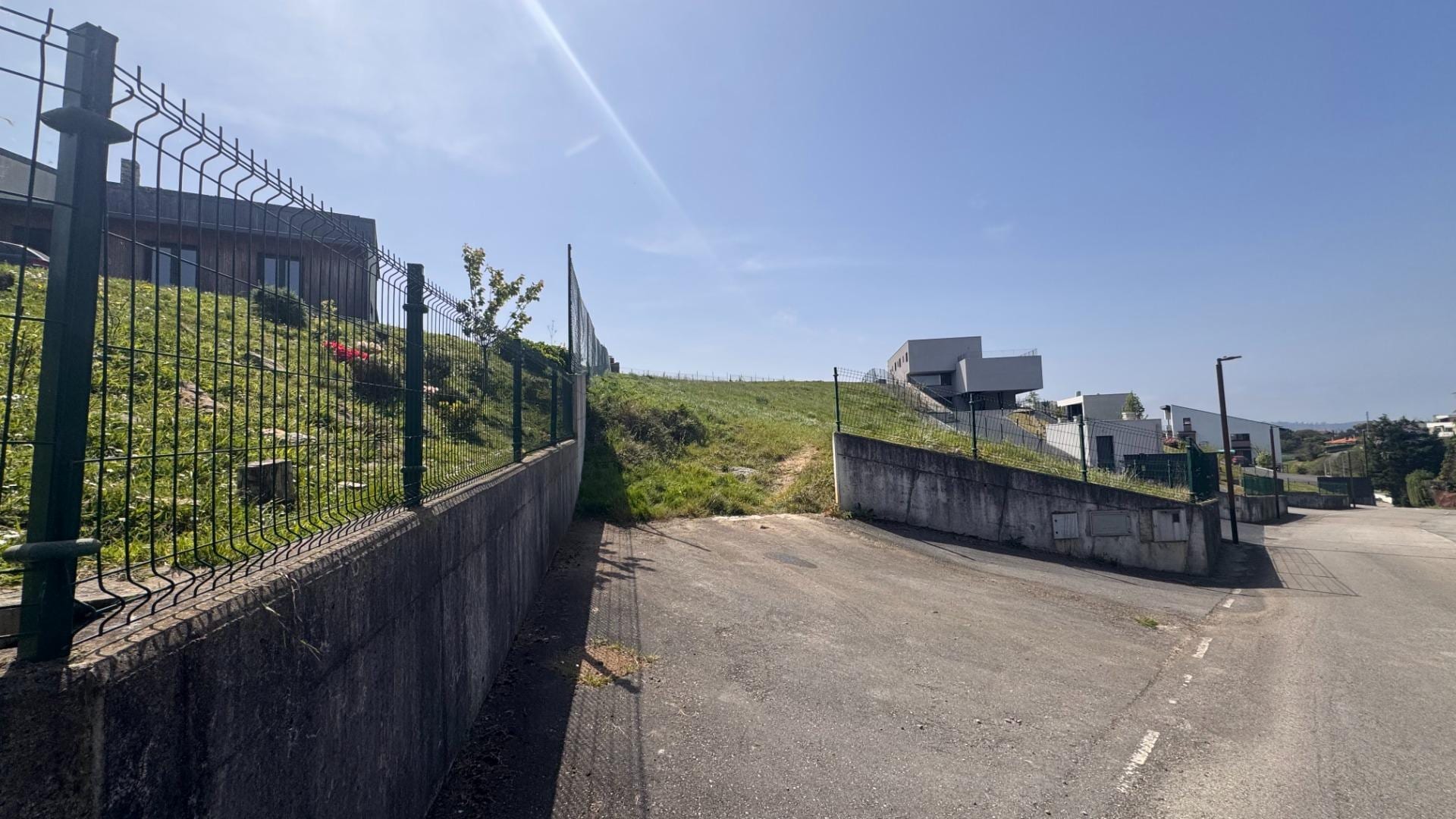 Construye tu hogar con las mejores vistas de Gijón y su bahía - Foto 12