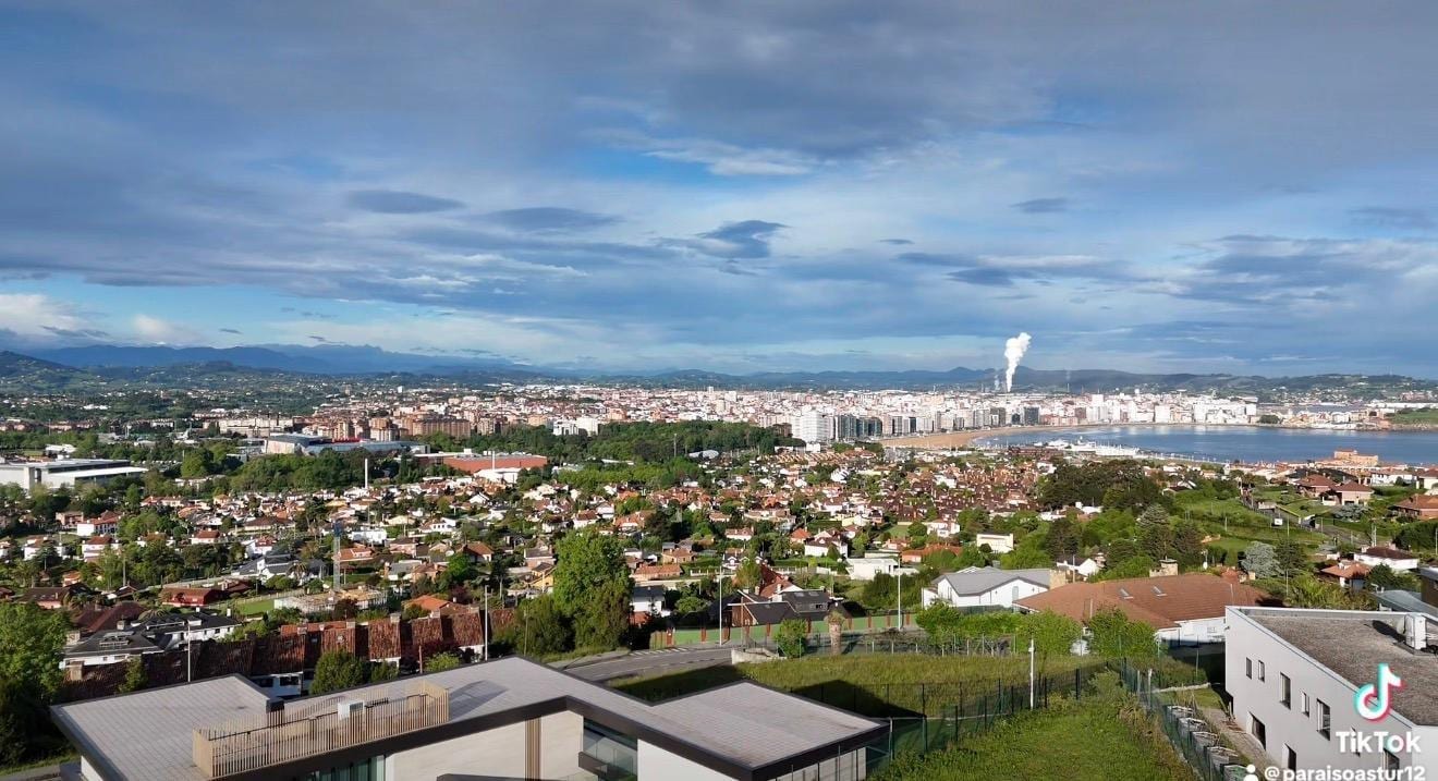 Construye tu hogar con las mejores vistas de Gijón y su bahía - Foto 15