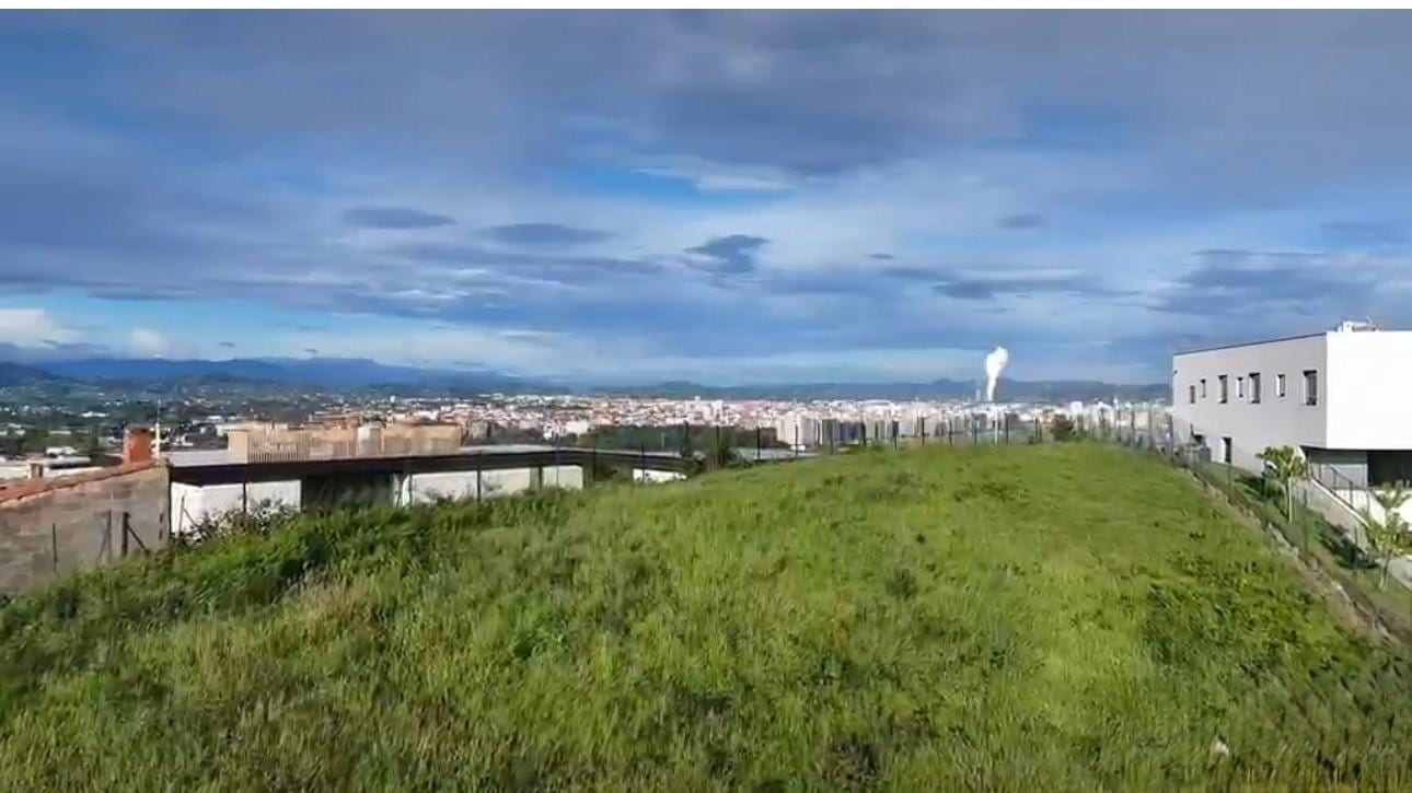 Construye tu hogar con las mejores vistas de Gijón y su bahía - Foto 6