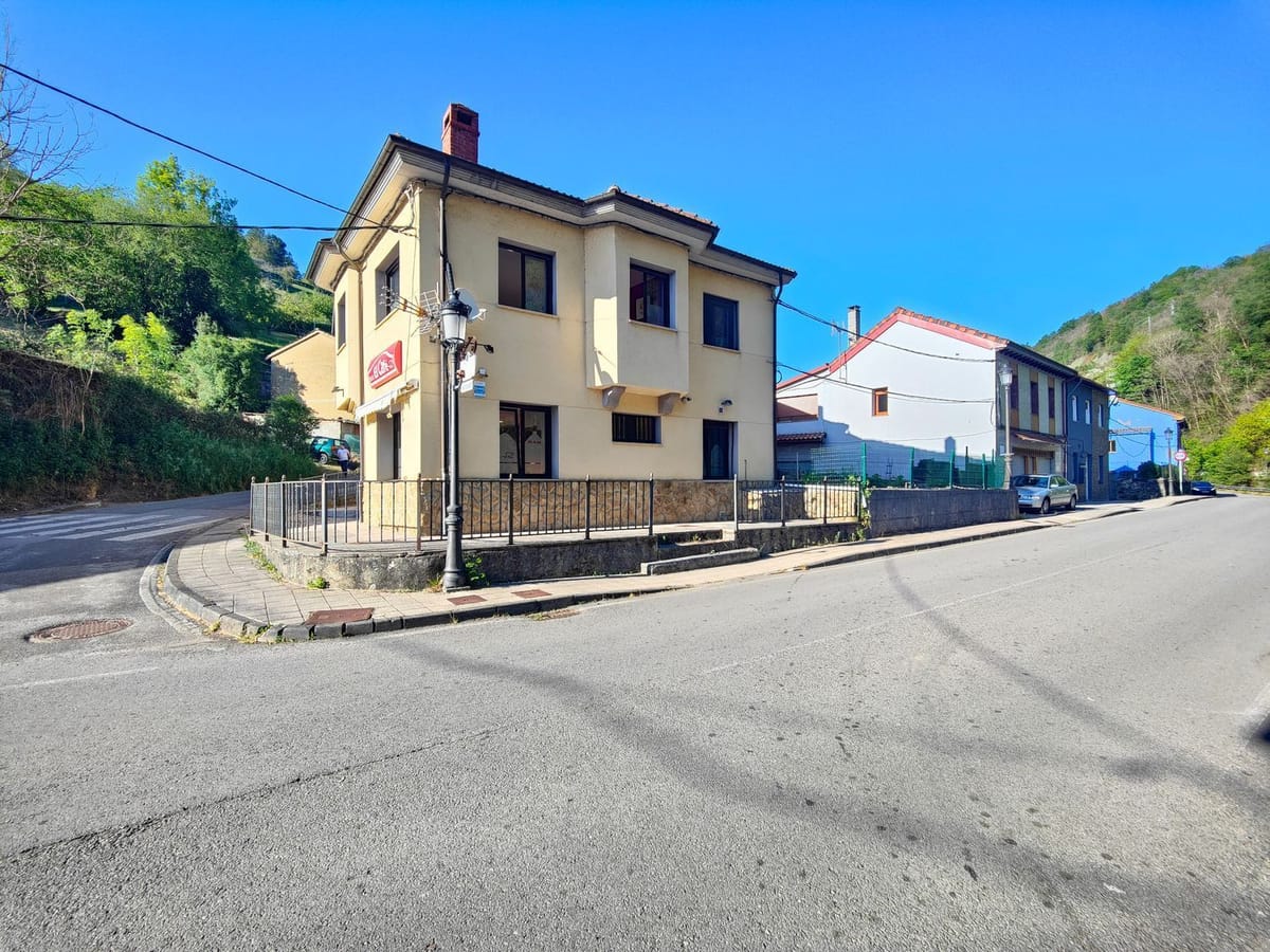 Casa en Calle Caserio Carrocera