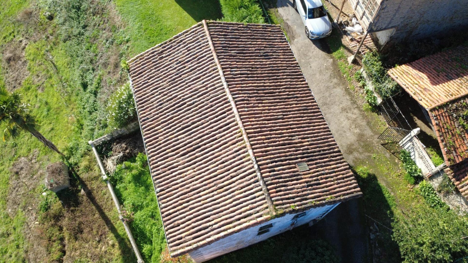 Casa tradicional de piedra y castaño en Salas - Foto 10