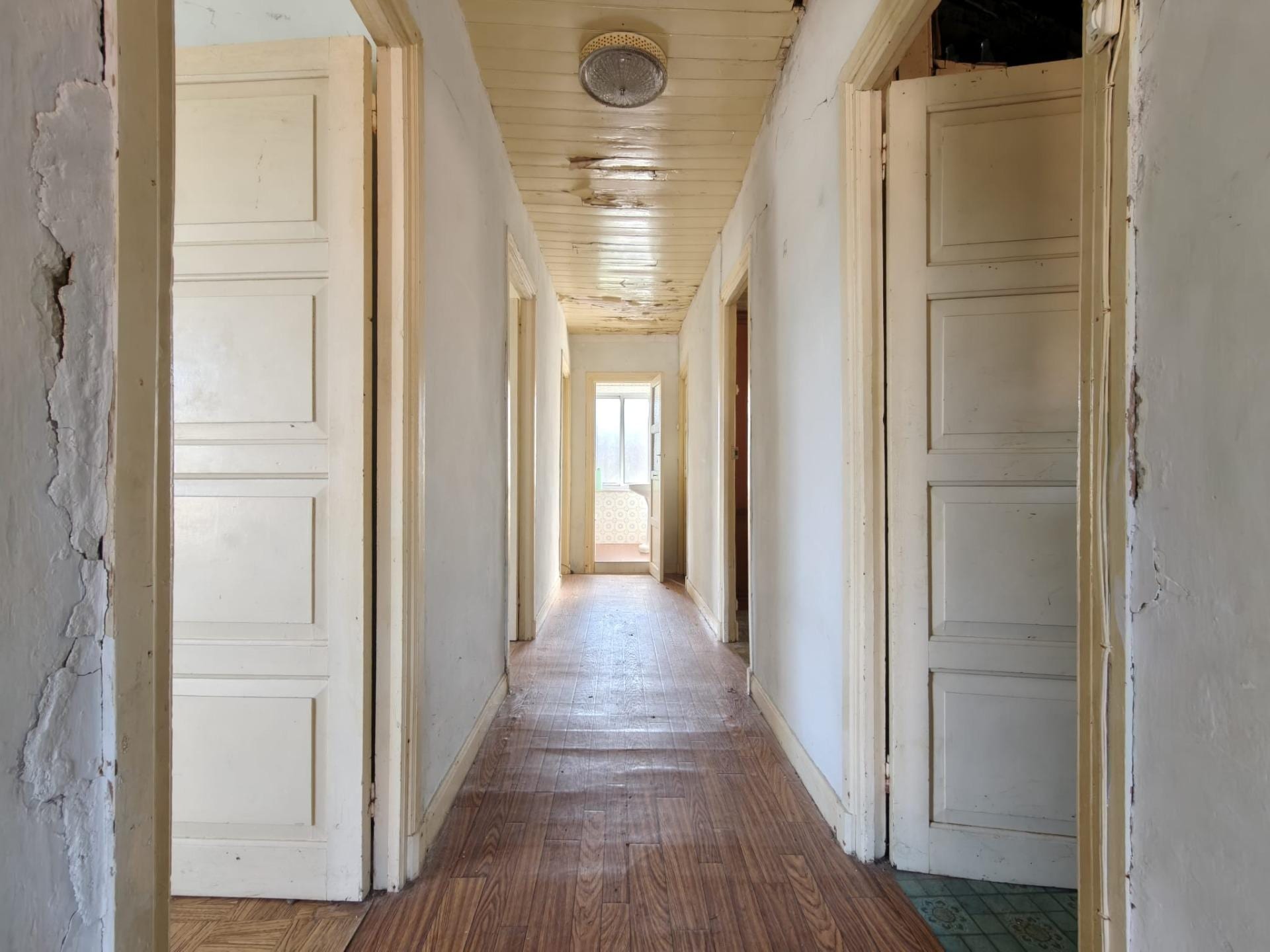 Casa tradicional de piedra y castaño en Salas - Foto 13