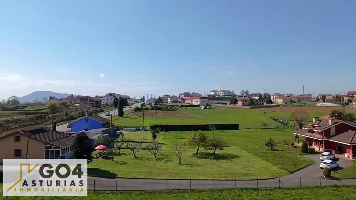 Finca edificable en Balbona, Siero