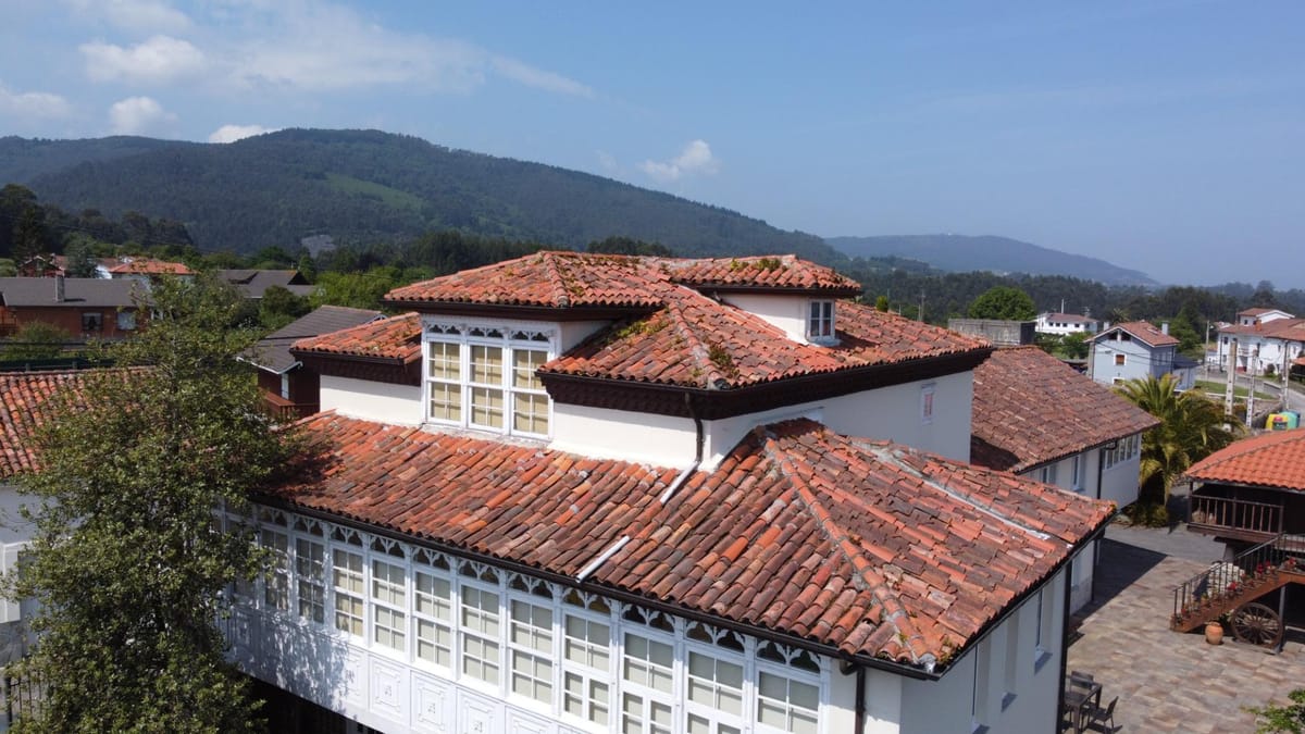 Palacio en Muros del Nalón