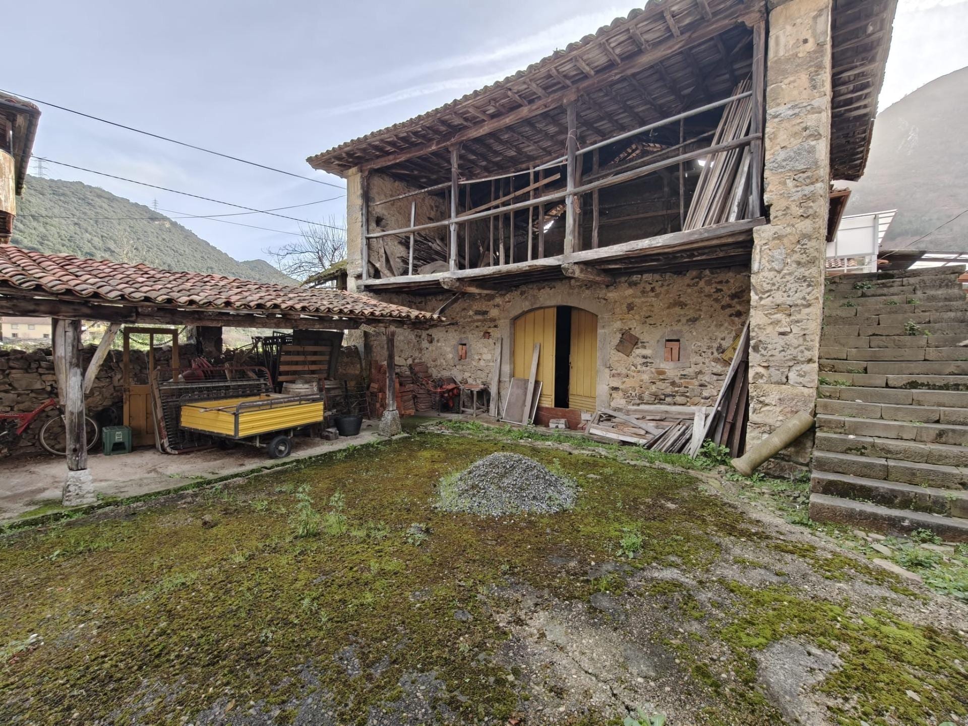 Casona indiana con llagar tradicional en Soto de los Infantes (Salas) - Foto 25