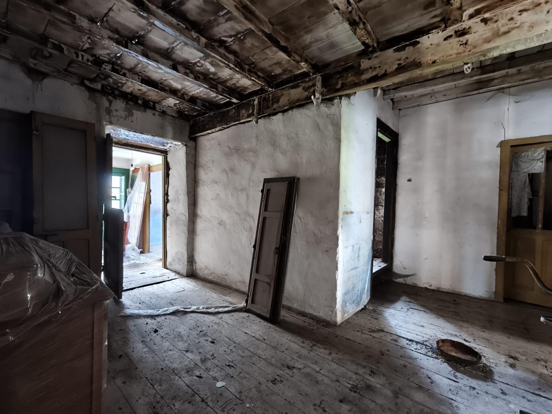 Casona indiana con llagar tradicional en Soto de los Infantes (Salas) - Foto 40