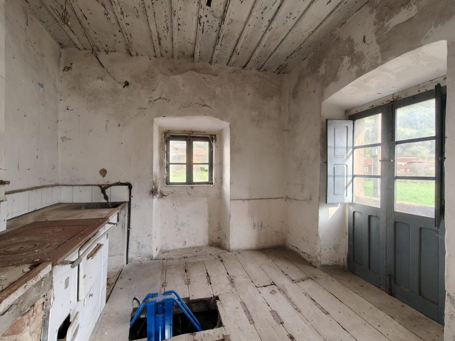 Casona indiana con llagar tradicional en Soto de los Infantes (Salas) - Foto 41