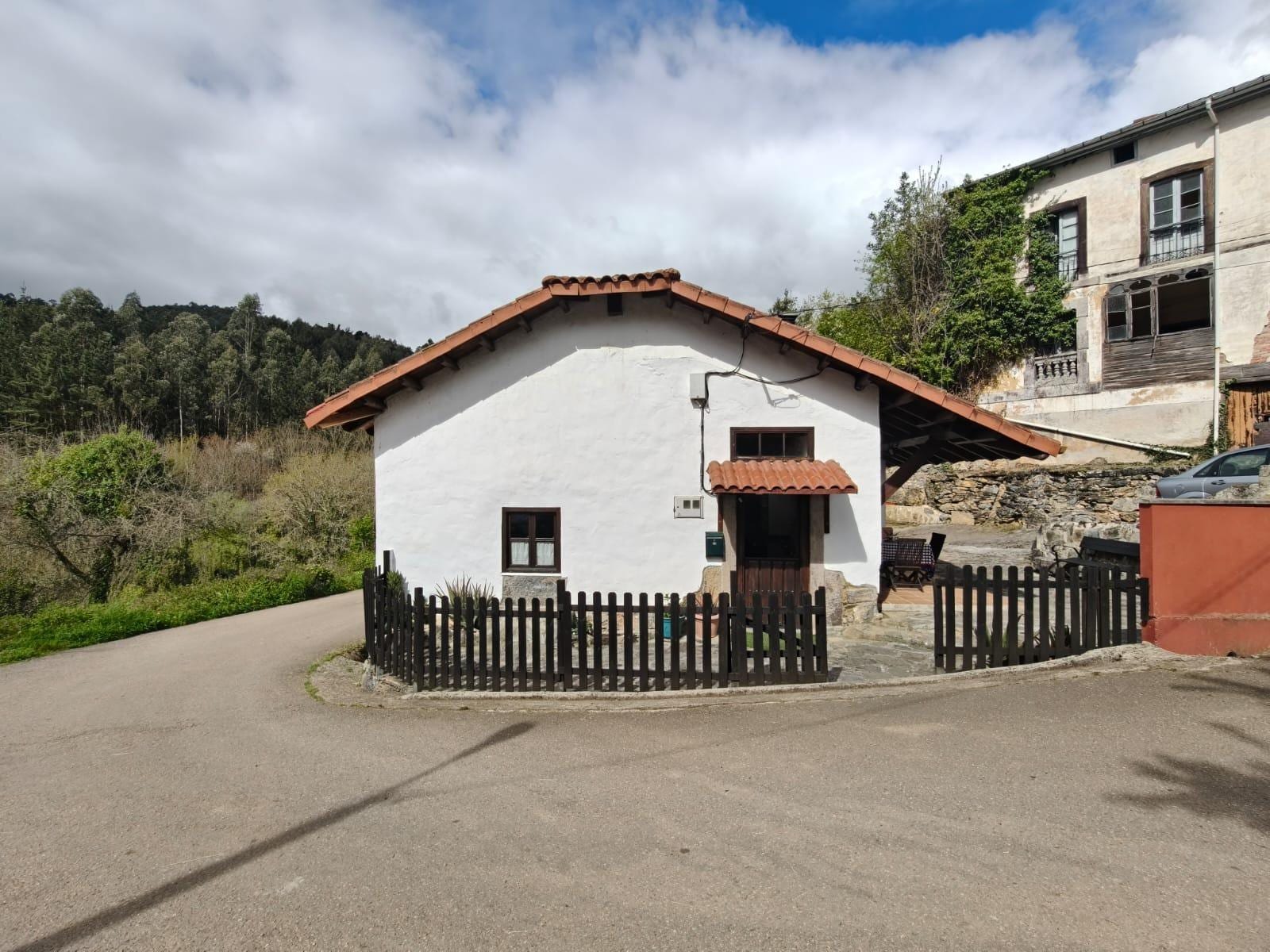 2 casas en 1 con jardín - Foto 4