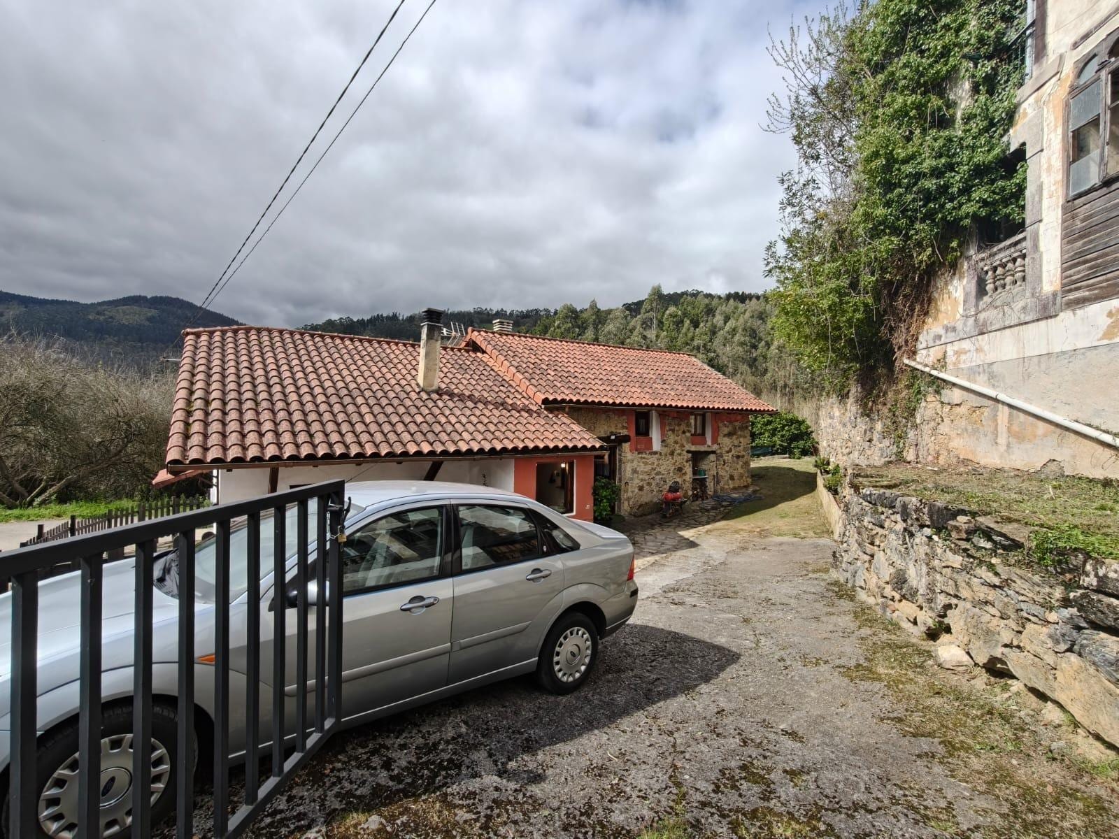 2 casas en 1 con jardín - Foto 5