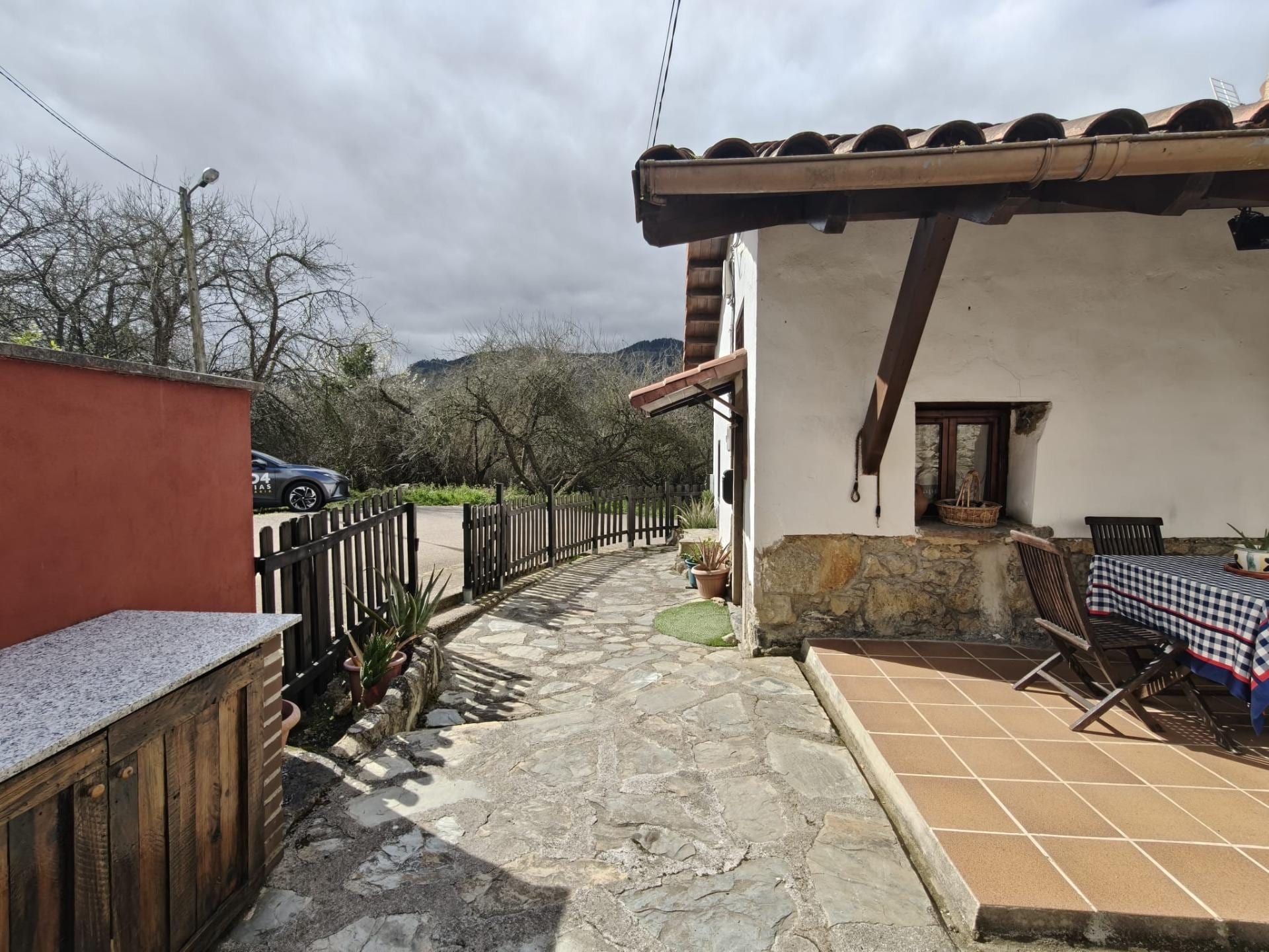 2 casas en 1 con jardín - Foto 6