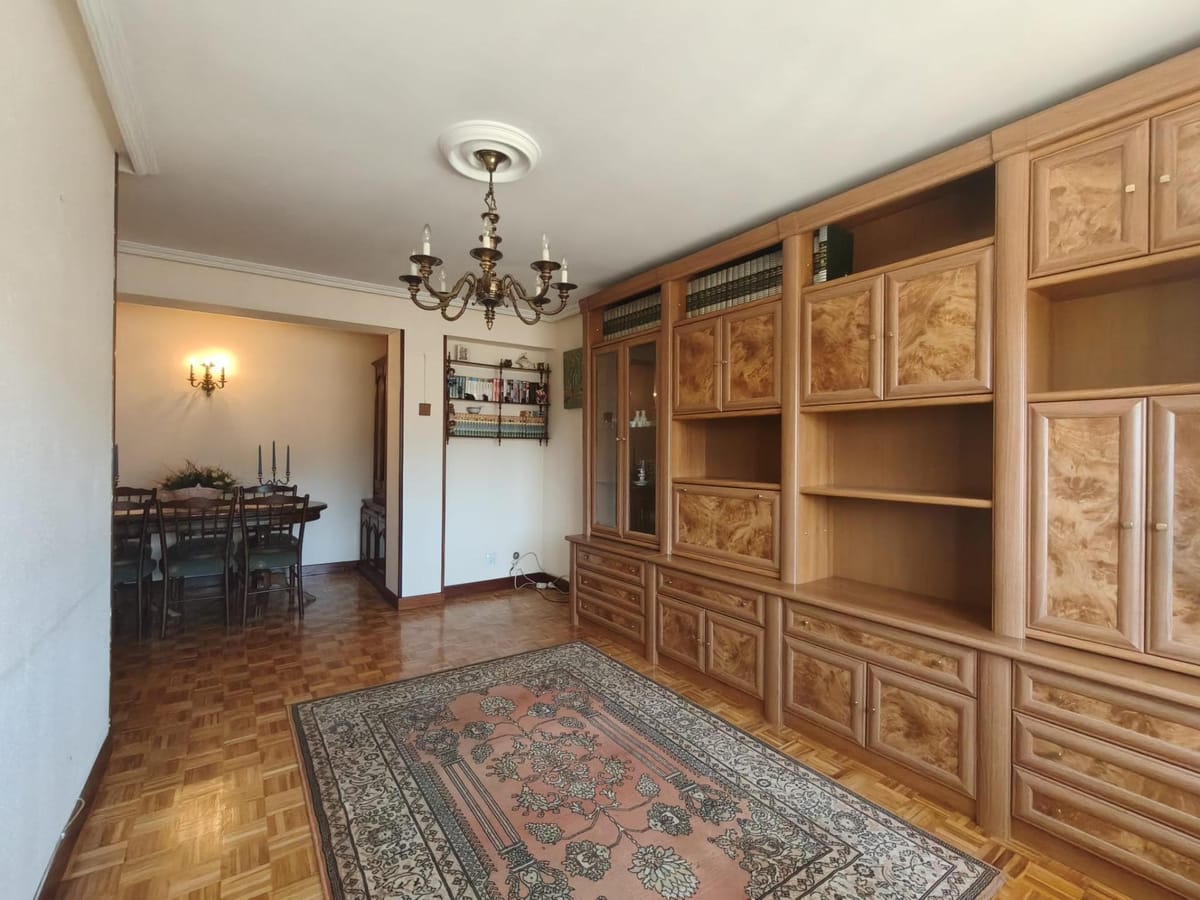 Piso grande y con garaje incluido