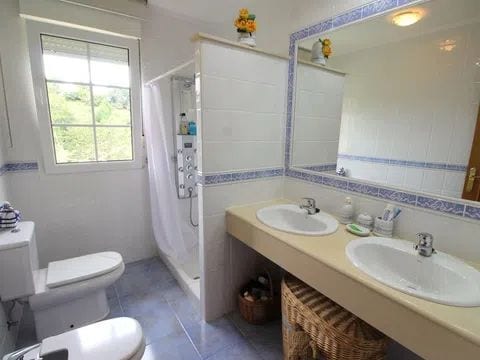 Casa con terreno y piscina en Caxidi, Parres - Foto 31