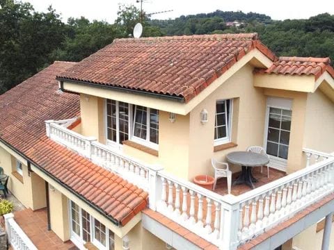 Casa con terreno y piscina en Caxidi, Parres - Foto 3