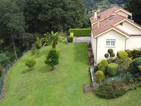 Casa con terreno y piscina en Caxidi, Parres - Foto 5