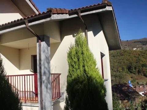 Pareado con terreno en Cangas de Onís - Foto 17