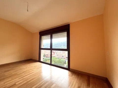 Pareado con terreno en Cangas de Onís - Foto 32