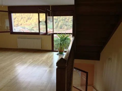 Pareado con terreno en Cangas de Onís - Foto 39