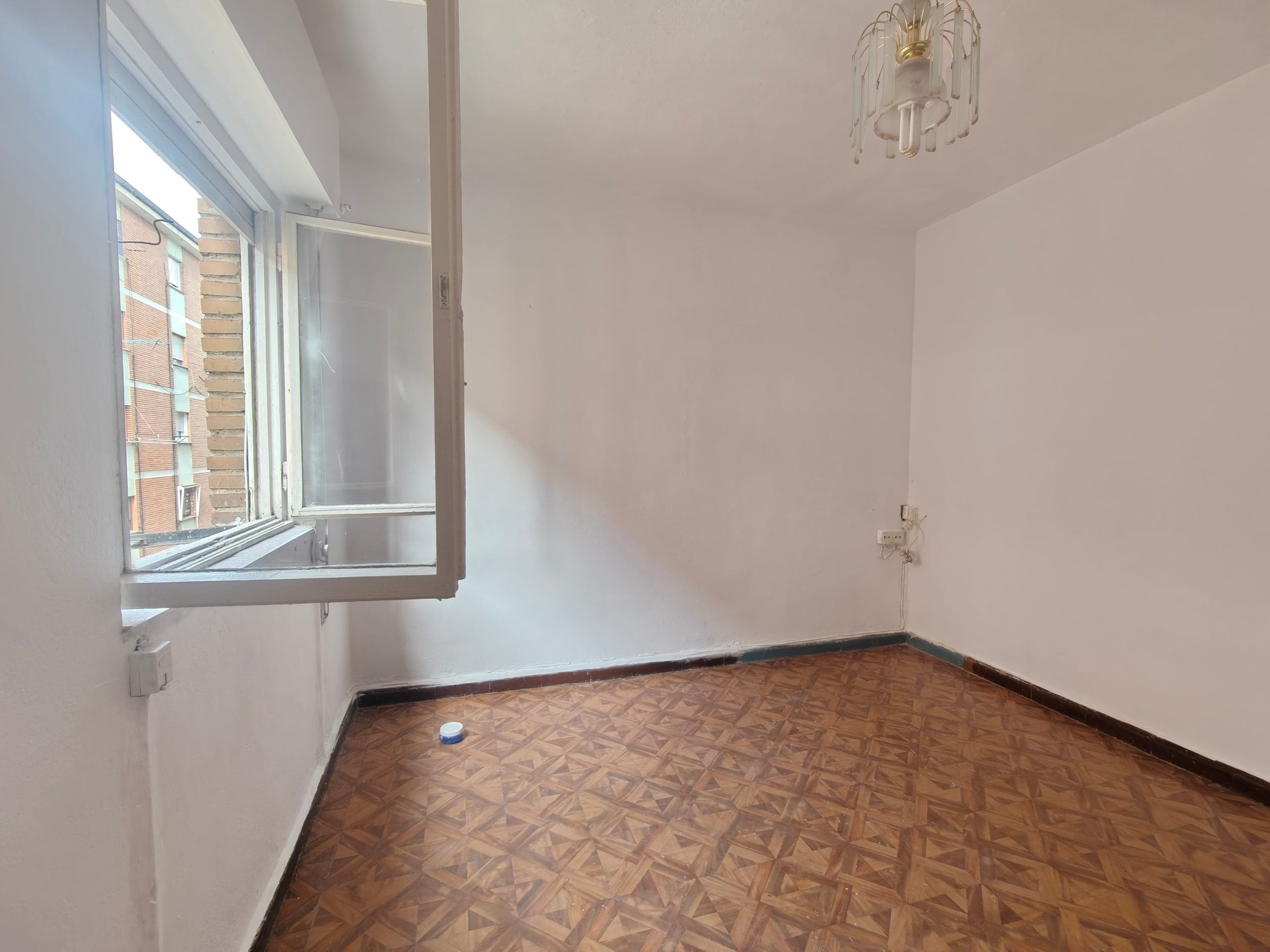 Piso para reformar a 5 minutos del centro de Oviedo - Foto 8