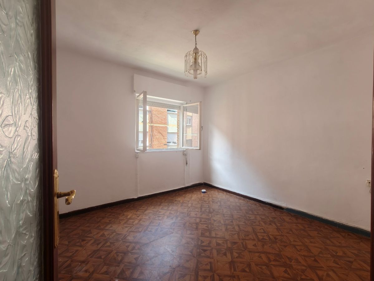 Piso para reformar a 5 minutos del centro de Oviedo