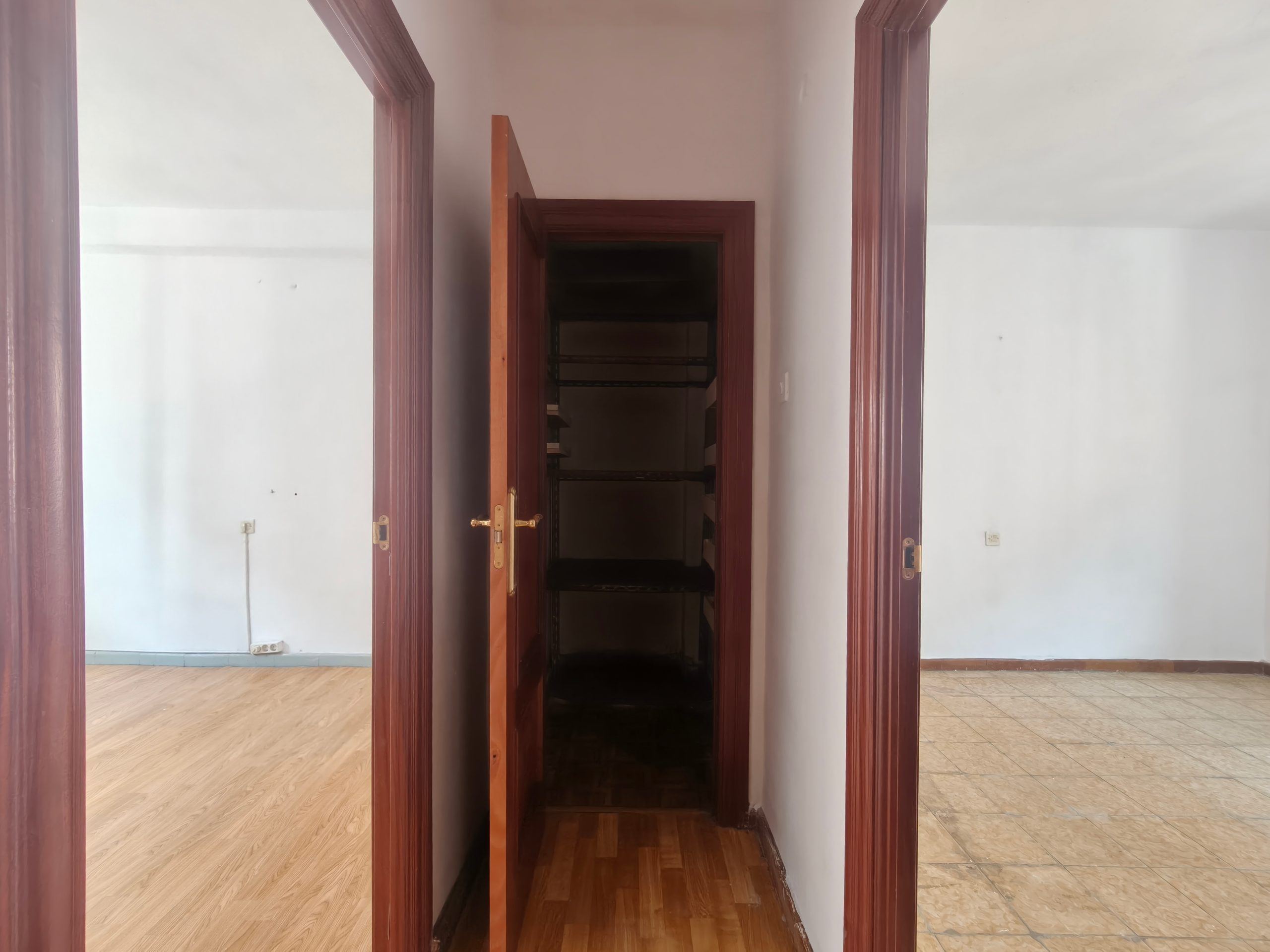 Piso para reformar a 5 minutos del centro de Oviedo - Foto 15