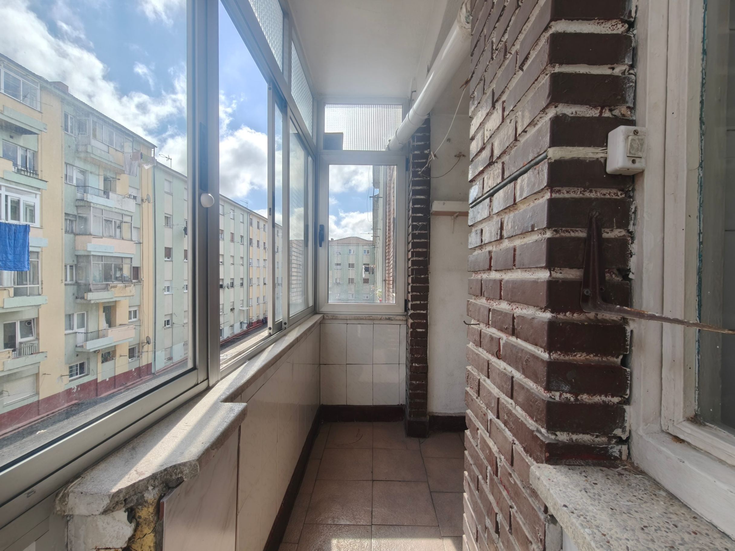Piso para reformar a 5 minutos del centro de Oviedo - Foto 3