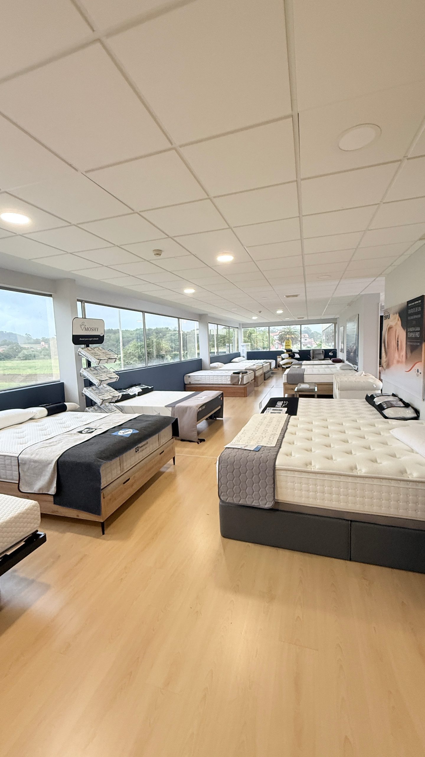 Nave industrial en funcionamiento en Llanes - Foto 15