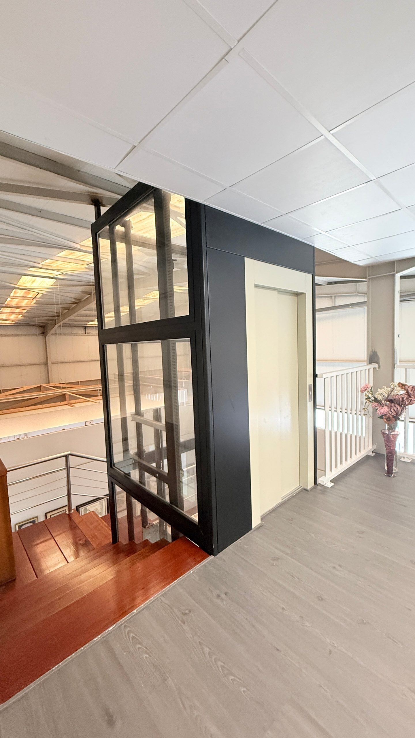 Nave industrial en funcionamiento en Llanes - Foto 23