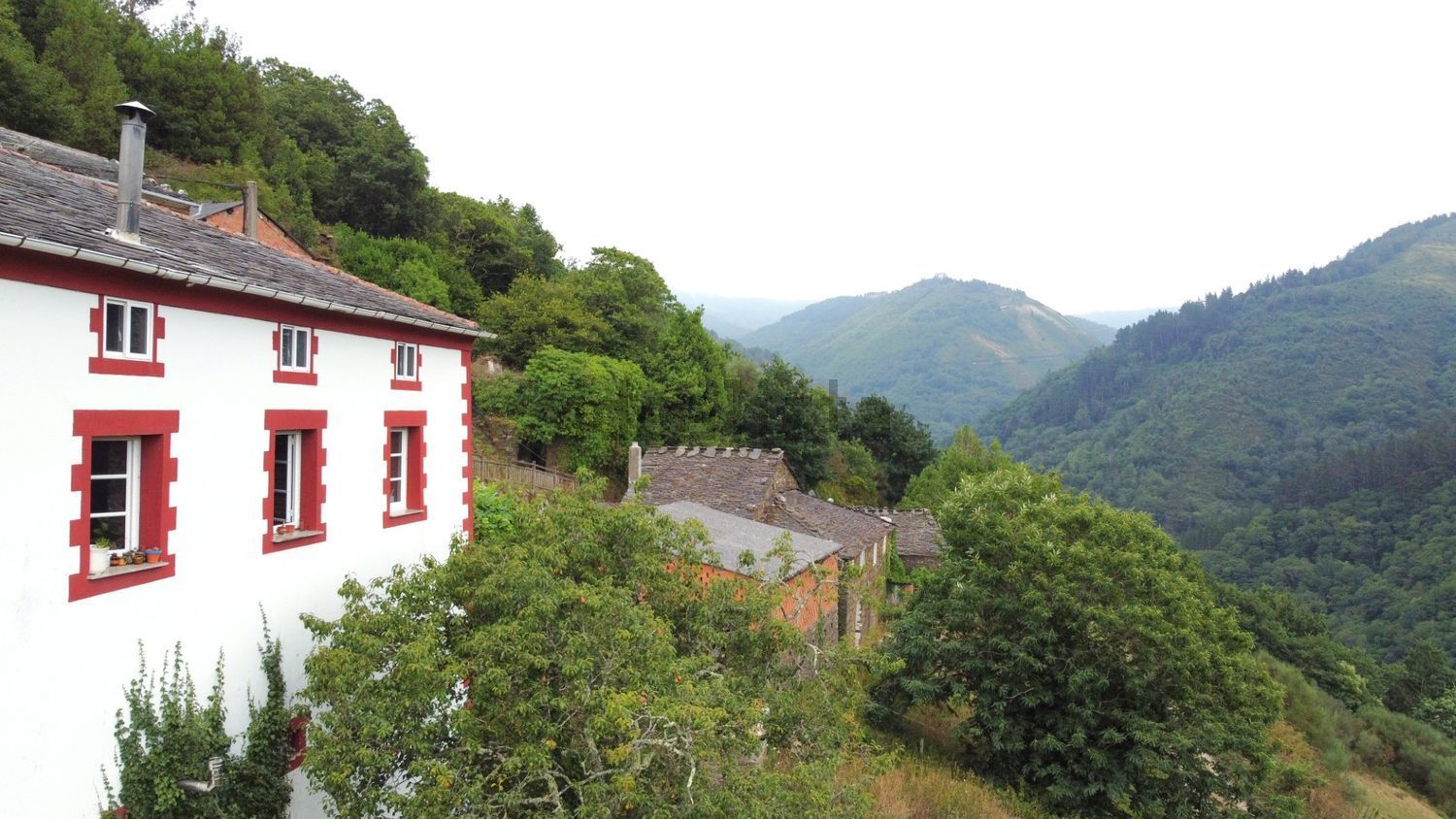 Preciosa casa mirando a la montaña | cerca Taramundi, Asturias. - Foto 13