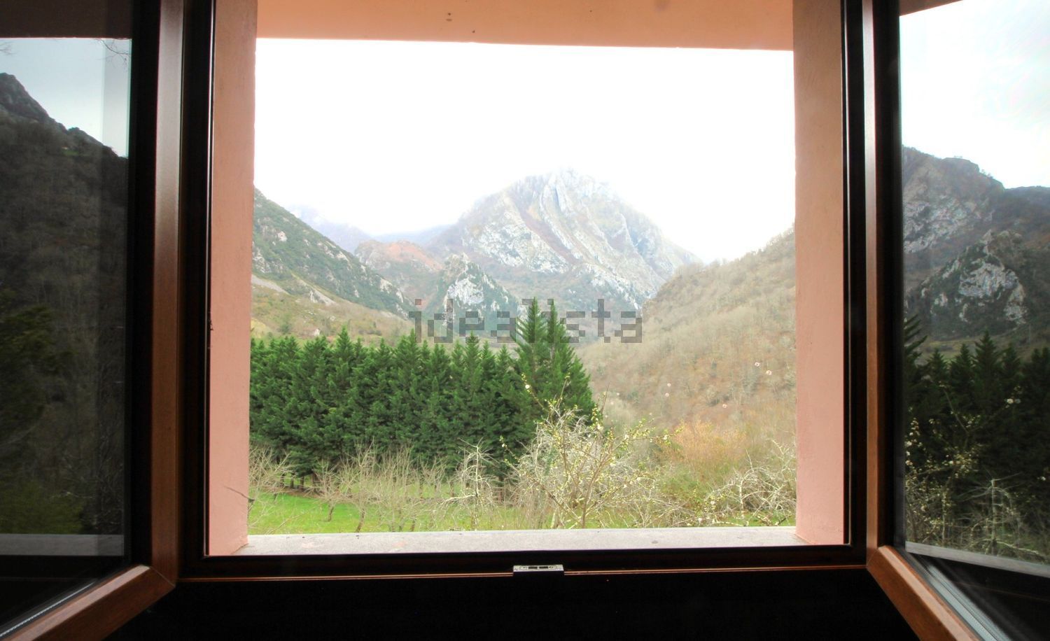 Casa con 5.522 m² de terreno y vistas a la montaña | Amieva - Foto 25