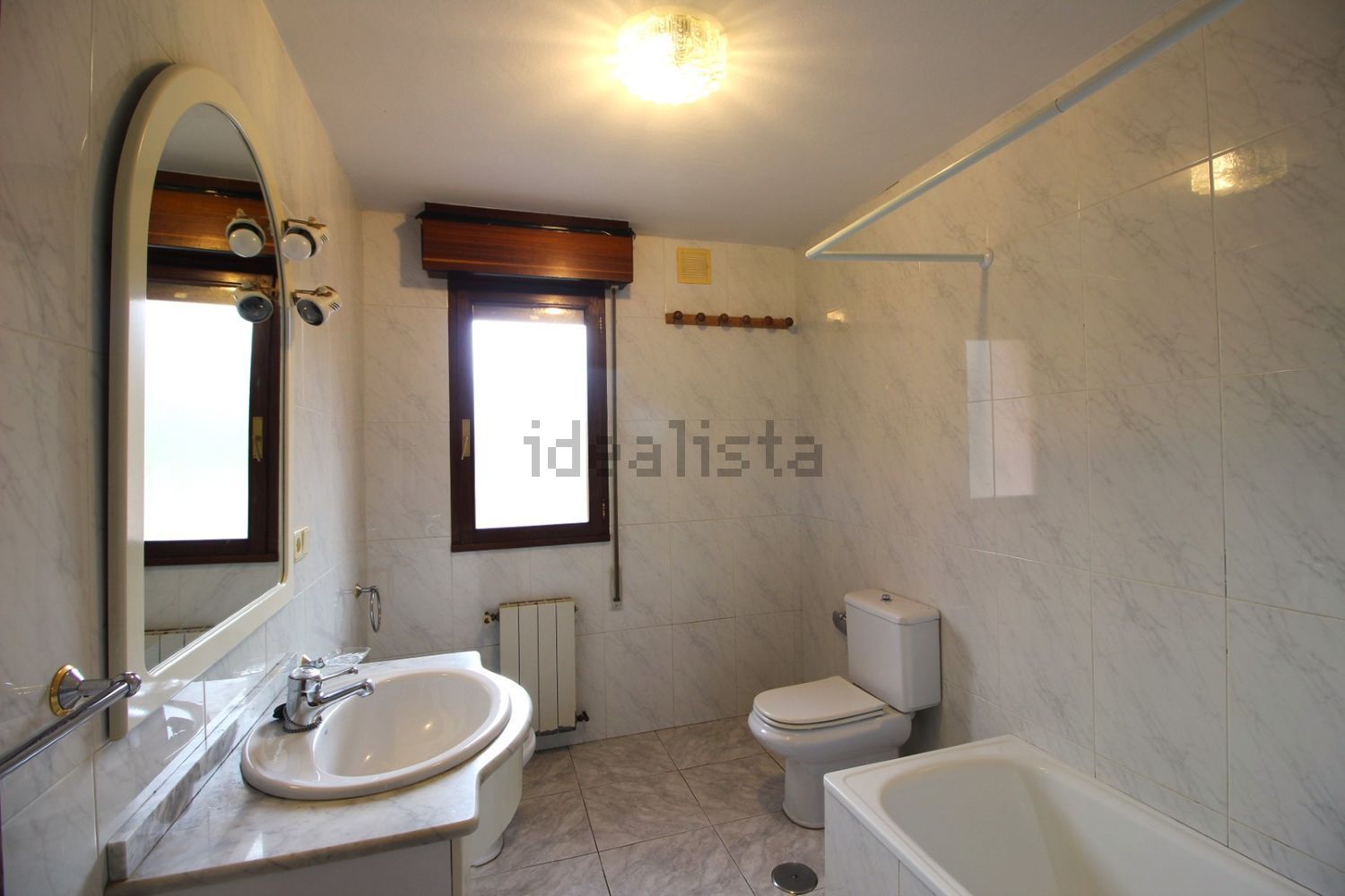 Casa con 5.522 m² de terreno y vistas a la montaña | Amieva - Foto 34