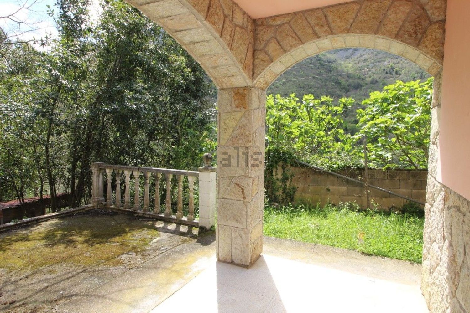 Casa con 5.522 m² de terreno y vistas a la montaña | Amieva - Foto 5
