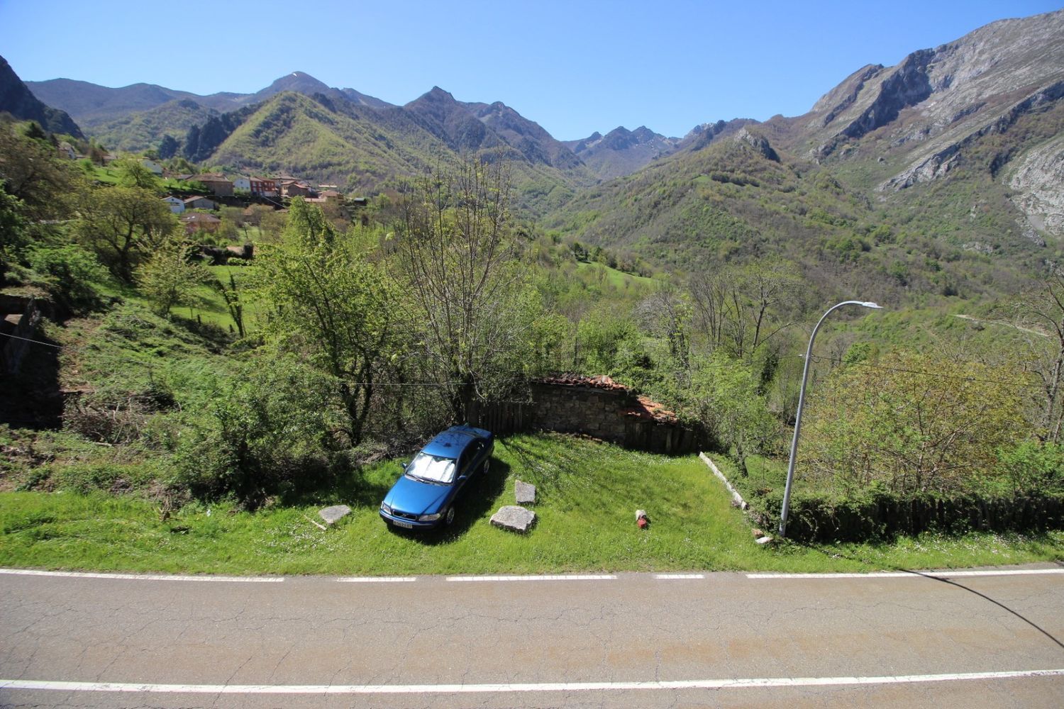 Casa de pueblo de dos plantas en Oseja de Sajambre, entre Asturias y León - Foto 15