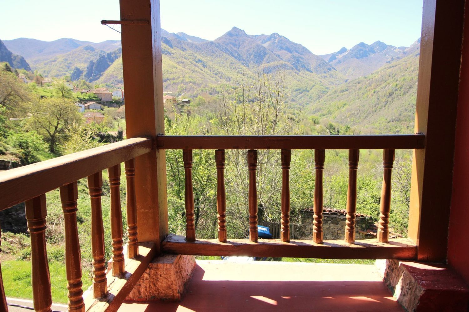Casa de pueblo de dos plantas en Oseja de Sajambre, entre Asturias y León - Foto 16