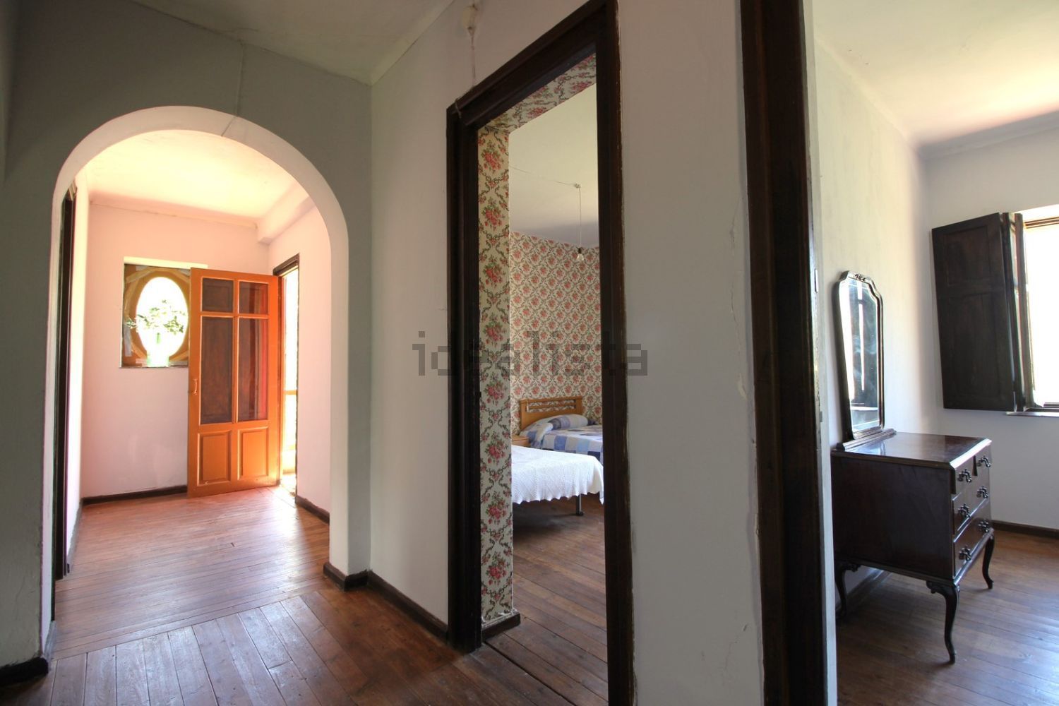 Casa de pueblo de dos plantas en Oseja de Sajambre, entre Asturias y León - Foto 18