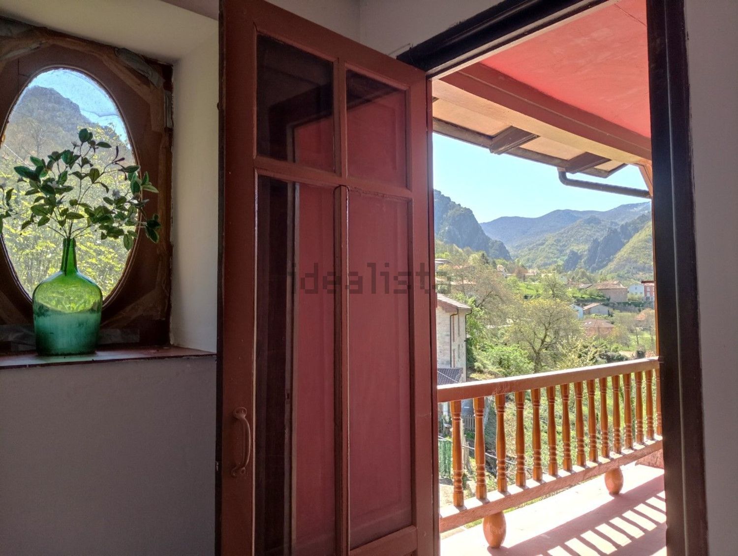 Casa de pueblo de dos plantas en Oseja de Sajambre, entre Asturias y León - Foto 19